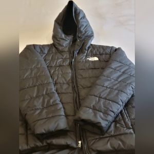 Boys North Face reversable jacket